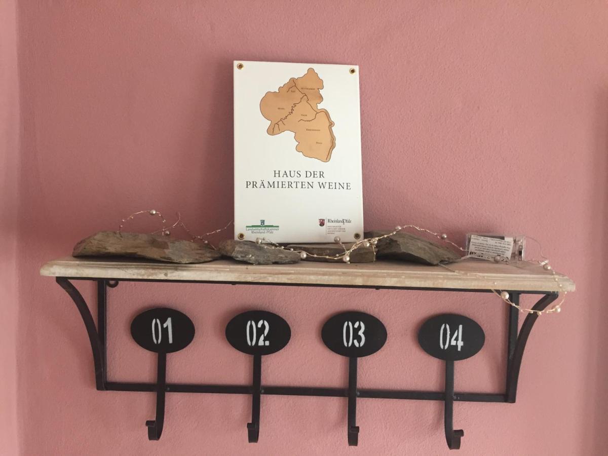 Ferienwohnung Sonnenlay Kröv エクステリア 写真