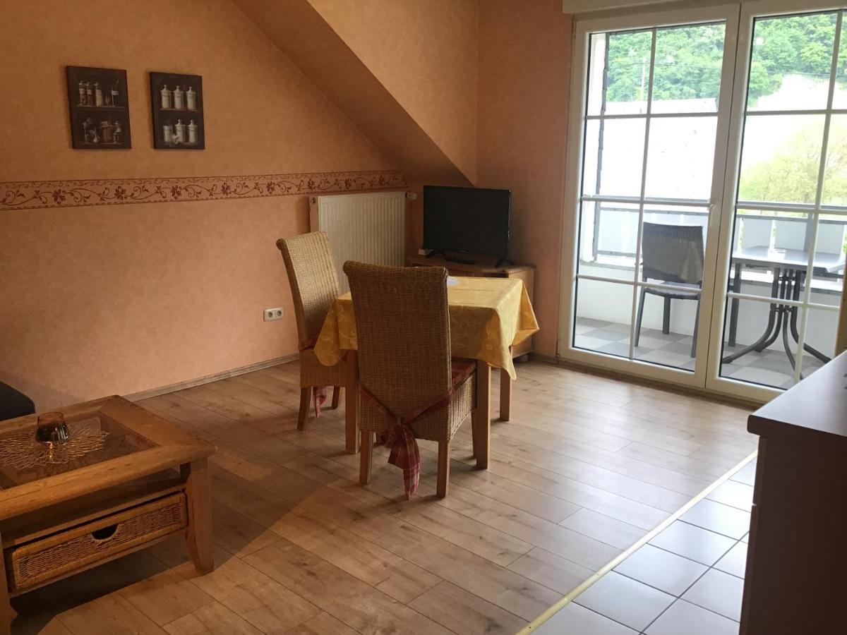 Ferienwohnung Sonnenlay Kröv エクステリア 写真